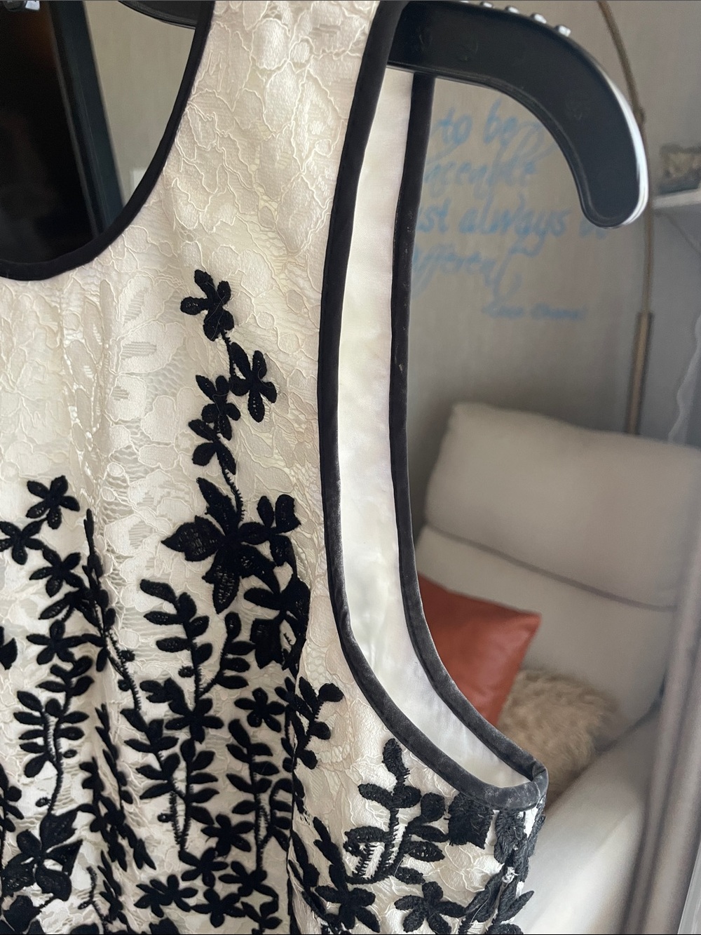 BCBGMaxazria Floral Embroidered Lace Peplum Top - Picture 7 of 16